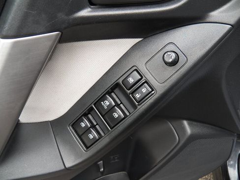 Used 2016 Subaru Forester 2.5i Premium w/ Popular Package #2 image 19