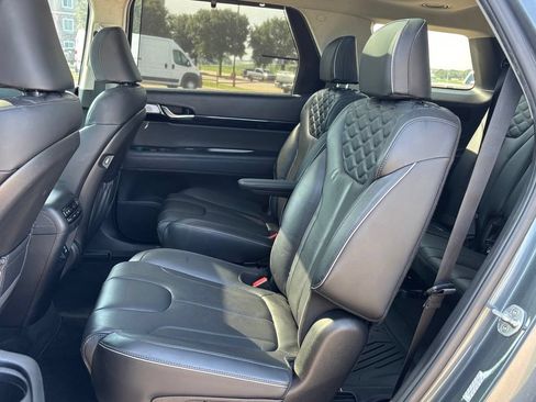 Used 2021 Hyundai Palisade Limited FWD image 16
