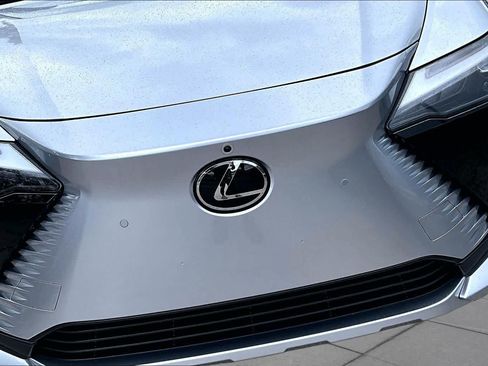 Used 2026 Lexus RZ 350e 2WD w/ Convenience Package image 29