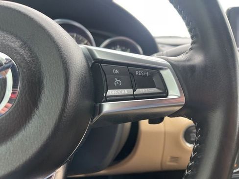 Used 2020 MAZDA MX-5 Miata RF Grand Touring RWD image 24