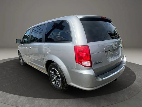Used 2017 Dodge Grand Caravan GT FWD image 7