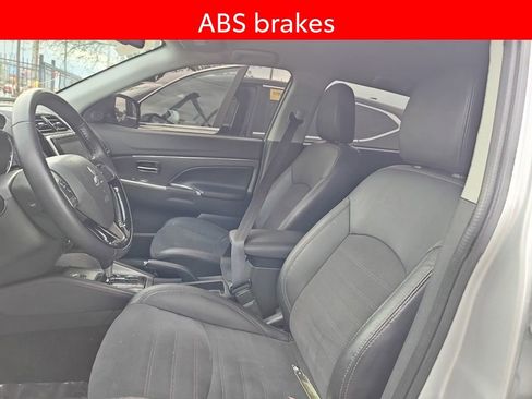 Used 2023 Mitsubishi Outlander Sport SE AWD/4WD image 5