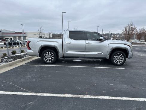 Used 2022 Toyota Tundra 1794 Edition image 11