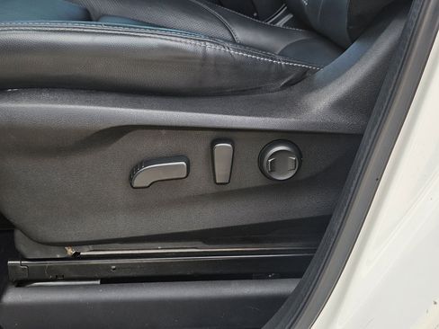 Used 2021 Subaru Ascent Limited w/ Technology Package image 25