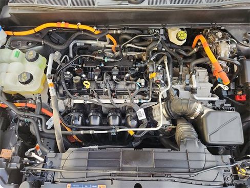 Used 2023 Ford Maverick XLT image 26