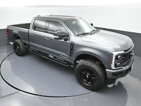 Used 2024 Ford F250 Lariat w/ Sport Appearance Package AWD/4WD image 40