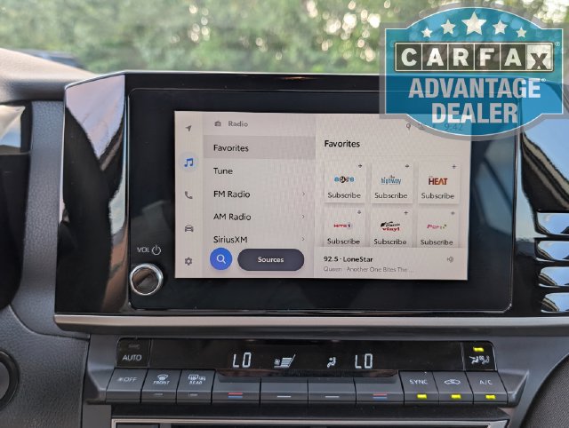 Used 2025 Toyota Camry LE FWD image 13