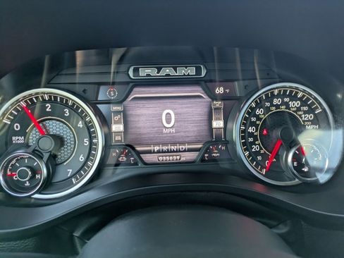 Used 2022 RAM 1500 Laramie w/ Trailer Tow Group image 9