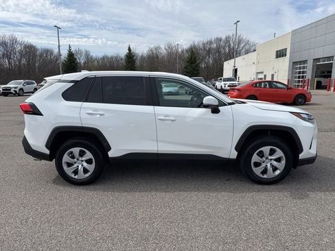 Used 2025 Toyota RAV4 LE image 12