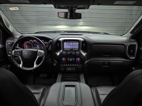 Used 2019 Chevrolet Silverado 1500 LT Trail Boss AWD/4WD image 13