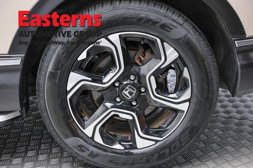 Used 2018 Honda CR-V Touring image 9