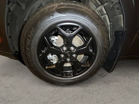 Used 2025 Ford Maverick Lobo AWD/4WD image 14