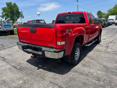 Used 2007 GMC Sierra 2500 SLT w/ Convenience Package AWD/4WD image 4