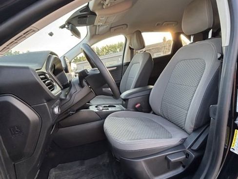 Used 2022 Ford Escape SE image 10