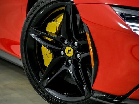 Used 2023 Ferrari SF90 Stradale image 4