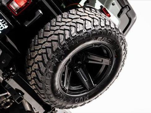 Used 2026 Jeep Wrangler Unlimited Sport AWD/4WD image 13