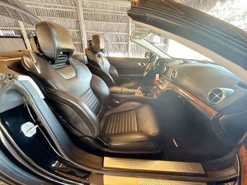 Used 2013 Mercedes-Benz SL 550 SL 550 w/ Premium Pkg image 28