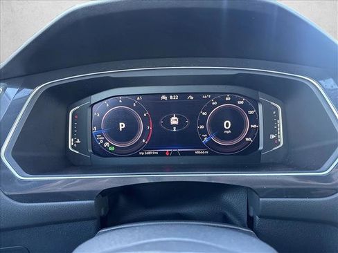 Used 2021 Volkswagen Tiguan SEL w/ 2-Row Tiguan MDO Package image 15