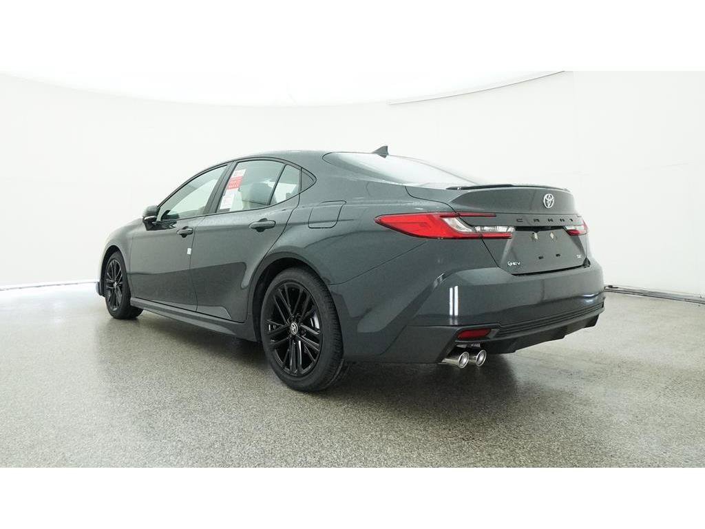 Used 2025 Toyota Camry SE FWD image 26