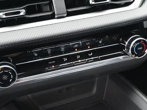 New 2026 Chevrolet Equinox LT w/ Midnight Edition image 31