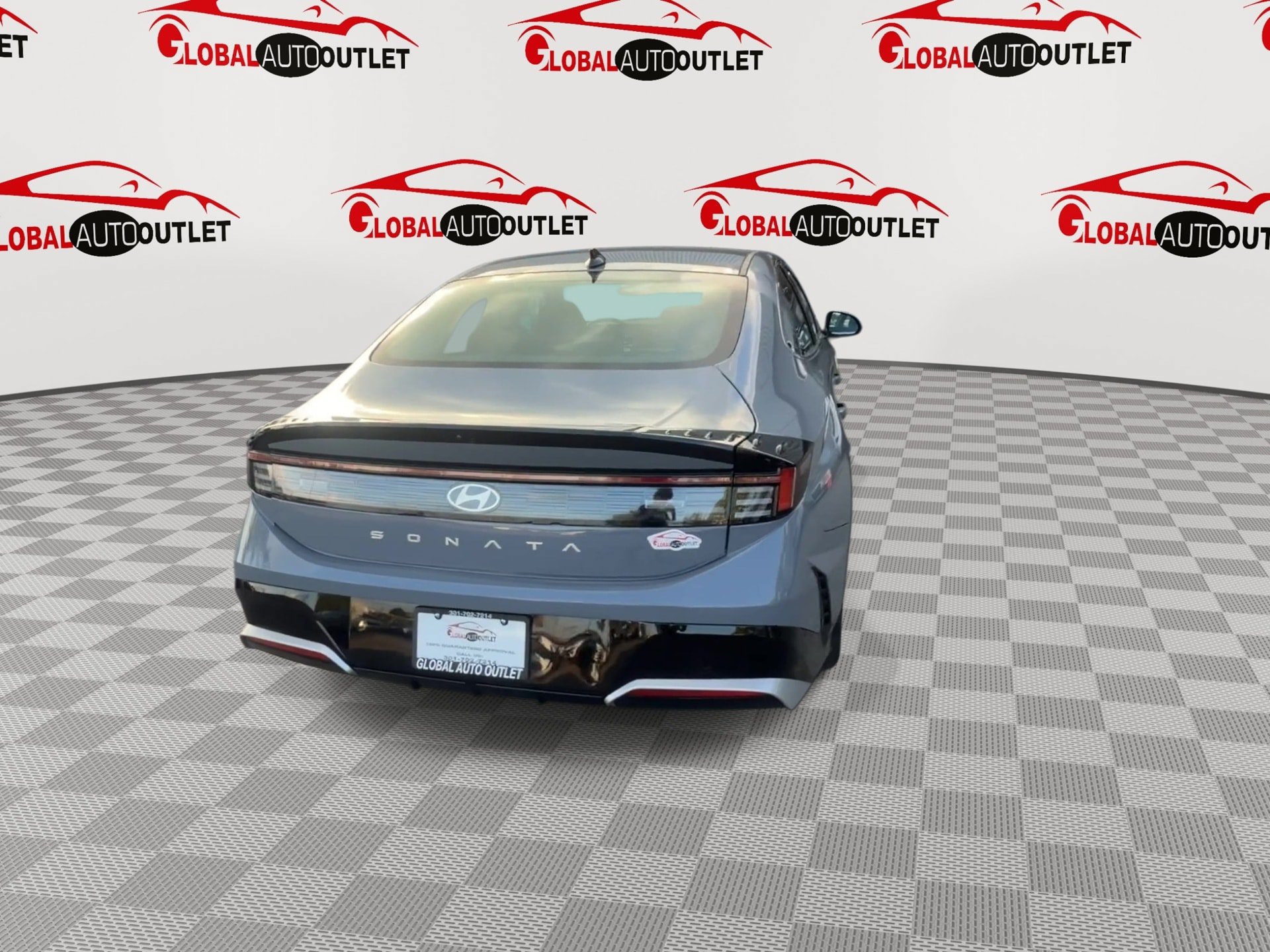 Used 2025 Hyundai Sonata SEL FWD image 8