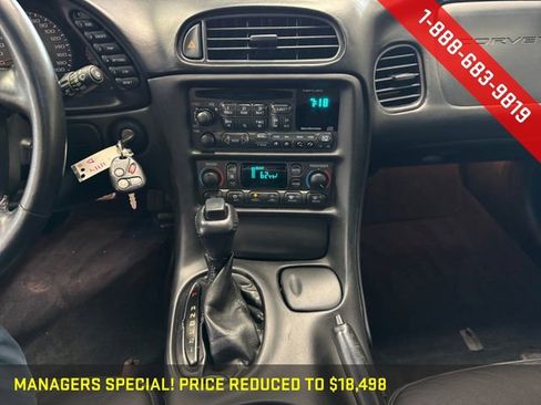 Used 2004 Chevrolet Corvette Coupe w/ Preferred Equipment Group image 3