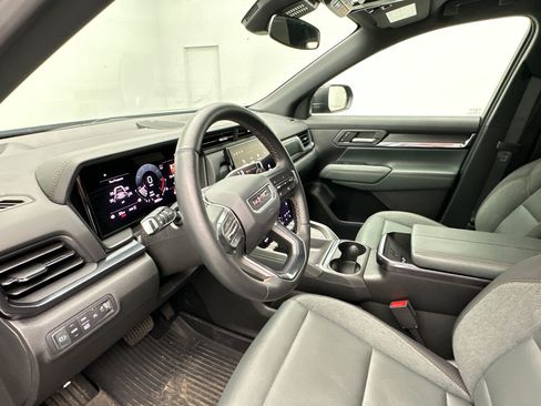 Certified 2026 GMC Terrain AT4 w/ LPO, Floor Liner Package AWD/4WD image 4