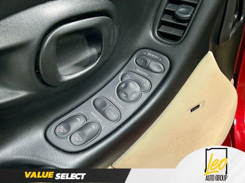 Used 1999 Chevrolet Corvette Convertible w/ Performance Handling Pkg image 16