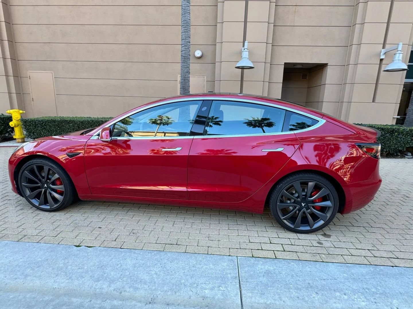 Used 2019 Tesla Model 3 Performance AWD/4WD image 5
