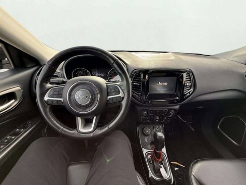 Used 2018 Jeep Compass Latitude w/ Popular Equipment Group image 15