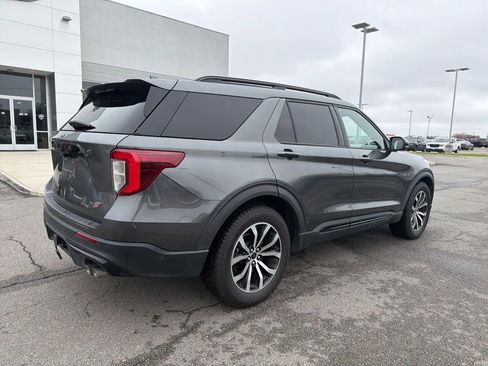 Used 2020 Ford Explorer ST w/ Premium Technology Package image 6