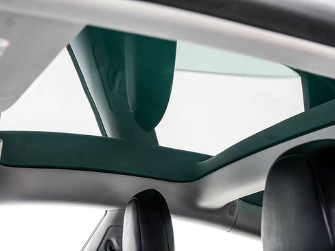 Used 2019 Tesla Model 3 Mid Range image 19