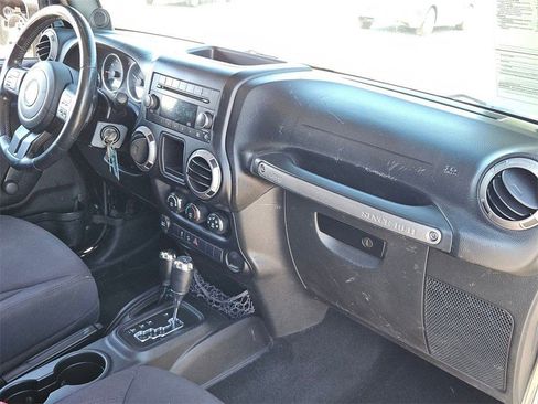 Used 2013 Jeep Wrangler Sport image 26