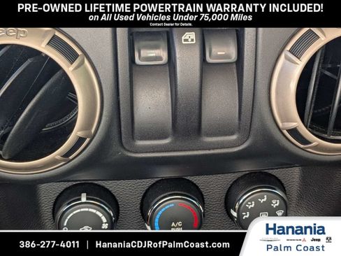 Used 2016 Jeep Wrangler Sahara AWD/4WD image 21