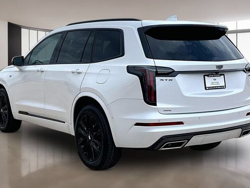 Certified 2024 Cadillac XT6 Sport w/ LPO, Red Accent Package AWD/4WD image 12