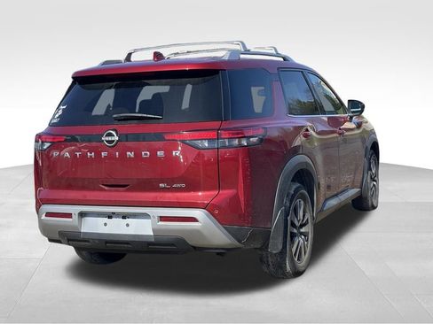 Certified 2022 Nissan Pathfinder SL image 5