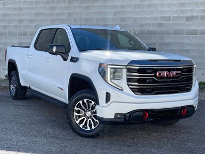 Used 2022 GMC Sierra 1500 AT4 w/ AT4 Premium Package