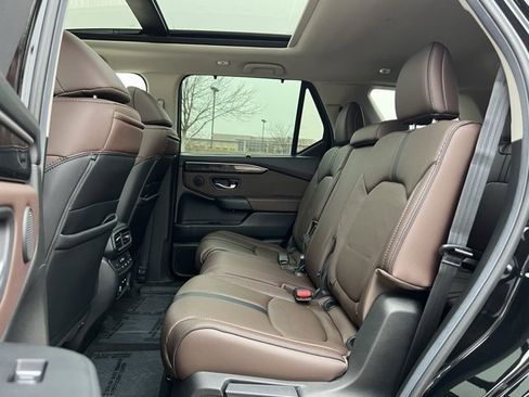 Certified 2025 Honda Pilot Elite image 34