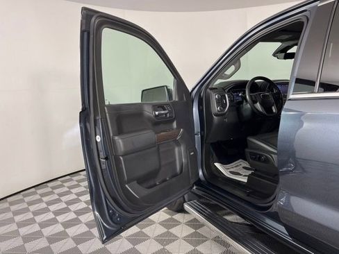 Used 2021 GMC Sierra 1500 Denali w/ Denali Ultimate Package AWD/4WD image 18