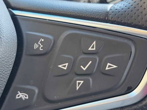 Used 2024 Chevrolet Equinox LS w/ LS Convenience Package FWD image 14