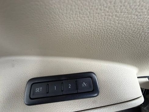 Used 2017 GMC Yukon XL Denali w/ Open Road Package AWD/4WD image 38