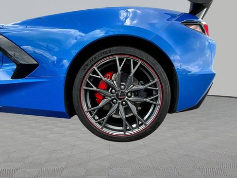 Used 2025 Chevrolet Corvette Stingray Preferred Conv w/ Stealth Interior Trim Package RWD image 7