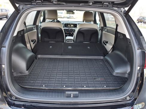 Used 2022 Kia Sportage EX image 53