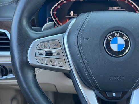 Used 2020 BMW 750i xDrive w/ Executive Package image 22