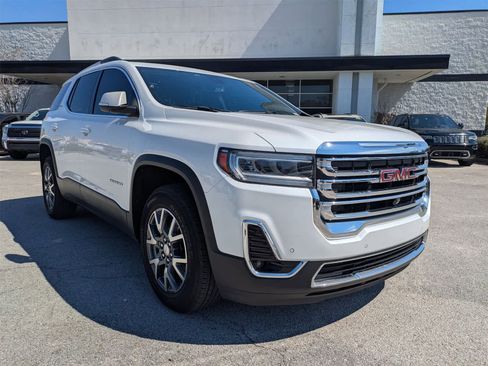 Used 2022 GMC Acadia SLT w/ Technology Package image 3