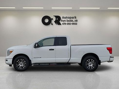 Used 2024 Nissan Titan SV w/ SV Utility Package AWD/4WD image 3