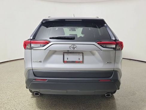 Used 2024 Toyota RAV4 XLE w/ Convenience Package FWD image 6