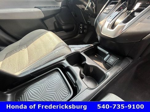 Certified 2017 Honda CR-V LX image 21