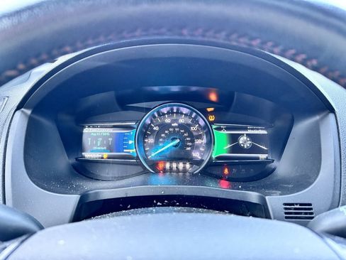 Used 2018 Ford Explorer Sport w/ Equipment Group 401A image 8