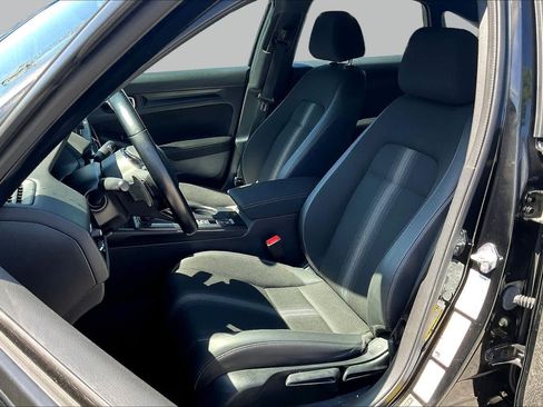 Used 2023 Honda Civic Sport image 8